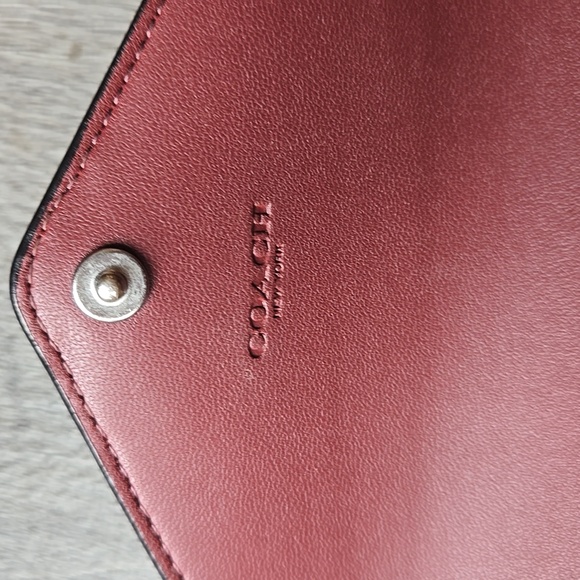 Coach Wild Flower Print Envelope Wallet Black Like New - Picture 3 of 4